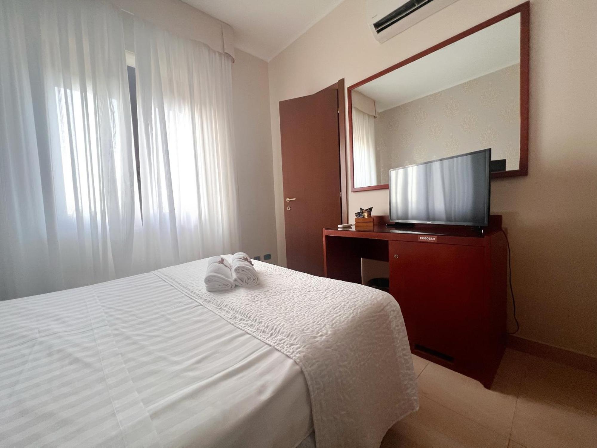 Hotel Paradiso Lago Patria Dış mekan fotoğraf